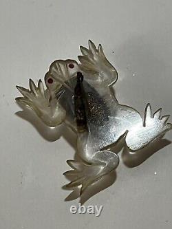 Antique ART DECO Bakelite And Wood FROG Brooch