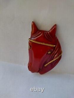 Bakelite 1940's Carved Overdye Horse Head Pin Brooch Glass Eyes 3x2