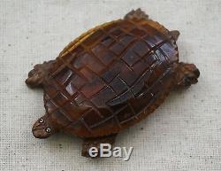 Bakelite Carved Shell and Wooden Carved Body TURTLE PIN / BROOCH Vintage