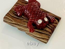 Bakelite Vtg Frog Wood Log Brooch Pin Cherry Red Deep Carved Tested Crystal Eyes