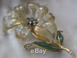 Beautiful Molded Celluloid Or Lucite Huge Vintage Flower Pin Brooch