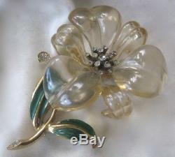 Beautiful Molded Lucite Huge Vintage Flower Pin Brooch Jelly Belly