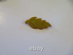 Beautiful VTG. BAKELITE LEAF Pin-Greenish gold going to Butterscotch-un-tested