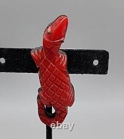 Carved Red Bakelite & Wood Lizard Brooch Antique Detailed Rare Reptile Pin