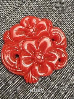 Mid century Carved Bakelite flower Vibrant red Pin/Brooch 3