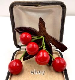 Old Vntg Cherry Cluster Brooch Beautiful Red Bakelite Carved Wood Pre-wwii Rare