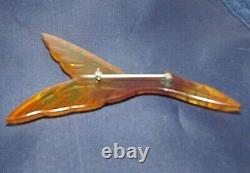 RARE LARGE BAKELITE APPLE JUICE MODERNISTIC FISH CARVED PIN BROOCH 1930s