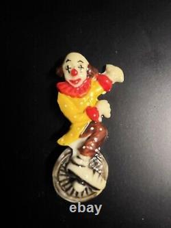 RARE VINTAGE 1940s ART DECO Clown Unicycle Yellow Red BROOCH PIN 3