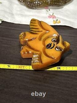 Rare Vintage Carved & Painted Butterscotch Caramel Owl Bird BAKELITE Pin Brooch