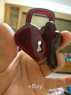 Rare vintage cherry amber bakelite pin brooch key to heart