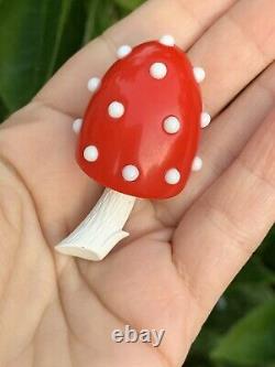 Trifari brooch Mushroom Bakelite Red & White dots Vintage 1950-1960s Rare Pin