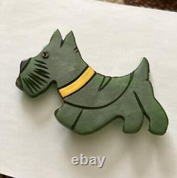 VINTAGE CARVED & PAINTED BAKELITE Green Scottie Dog Brooch Adorable Unusual Flat