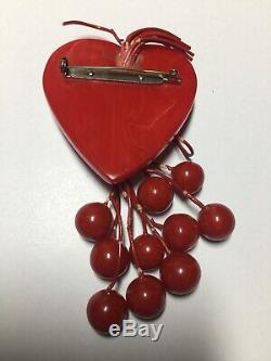 VTG 1940s Large RED BAKELITE HEART Brooch Pin with10 DANGLING CHERRIES, Valentines