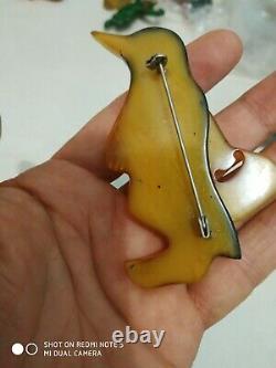 Very rare vintage bakelite penguin pin brooch movable