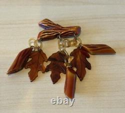 Vintage 1930's Resin Washed Rust BakeLite Oak Leaves & Logs Pin Brooch AS-IS