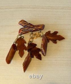 Vintage 1930's Resin Washed Rust BakeLite Oak Leaves & Logs Pin Brooch AS-IS