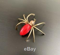 Vintage 1930s 1940s red bakelite spider pin brooch