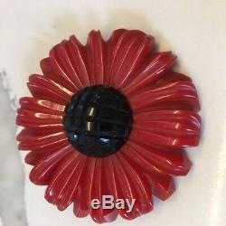 Vintage 1940's Heavily Carved Red Bakelite Two Color Red And Black Daisy Pin Bro