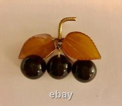 Vintage 1940s Brooch Lapel Pin 3D Cherries Leaves Brown Caramel Catalin Bakelite