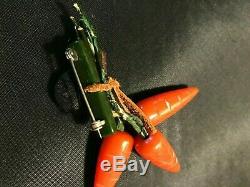 Vintage Bakelite Bunch Of Carrots Pin