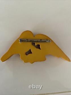 Vintage Bakelite Butterscotch Carved LoveBirds Pin