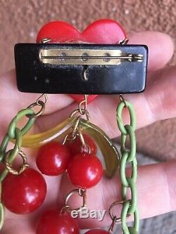Vintage Bakelite Cherry Pin/brooch