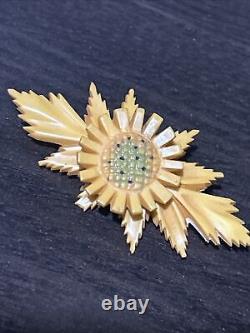 Vintage Beautiful Tier Carved Flowers Leaves Yellow & Green BAKELITE Pin Brooch