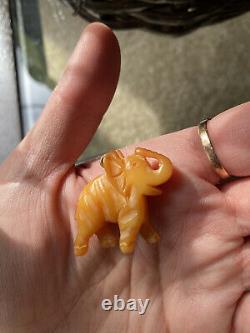 Vintage Carved Butterscotch Bakelite Figural Pin Brooch Baby Elephant Pendant