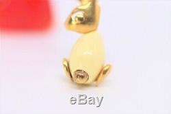 Vintage Crown Trifari Jelly Belly Bunny Rabbit Brooch Pin Off White & Gold Tone
