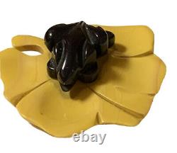 Vintage RARE Carved Bakelite Pin brooch Black Frog Yellow Leaf Beautiful RARE