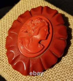 Vintage VICTORIAN CAMEO Two Tone RED CELLULOID CARVED BAKELITE Brooch Pin LARGE