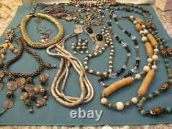 Vintage antique jewelry lot estate Beautiful family vintage & antique jewerly