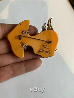 Vtg Art Deco Heraldic Knight Butterscotch Bakelite Hand Carved Brooch Pin