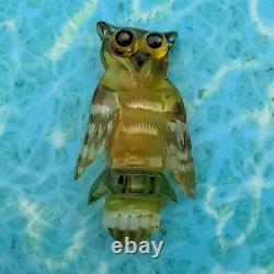 Vtg Rare 40s Clear Carved Painted Apple Juice Bakelite Owl Animal Pin Brooch